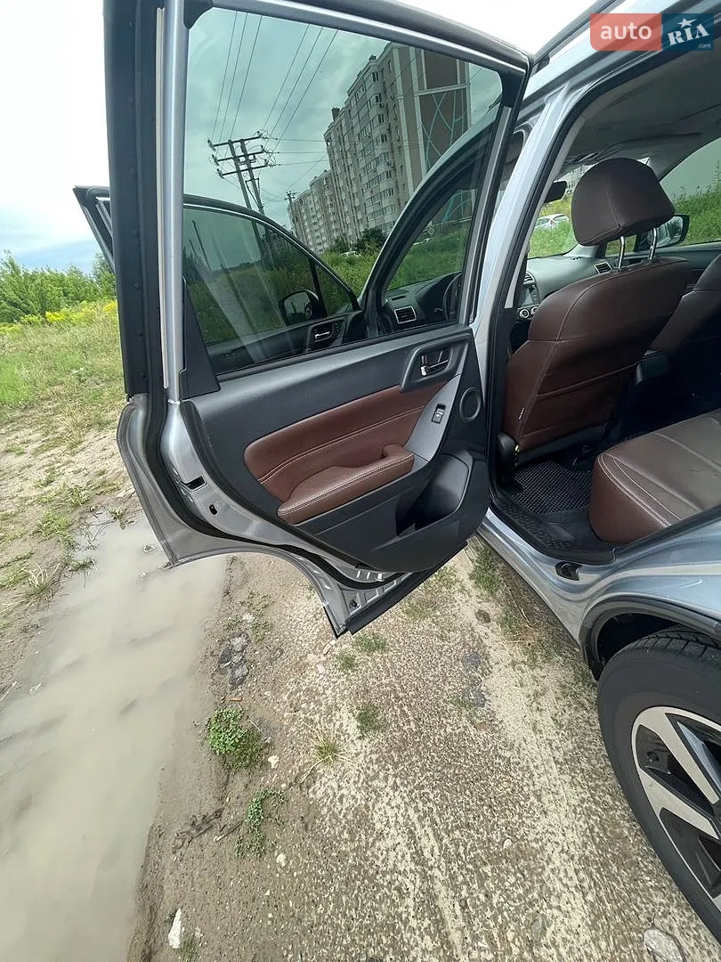 2017 Subaru Forester - мініатюра 19