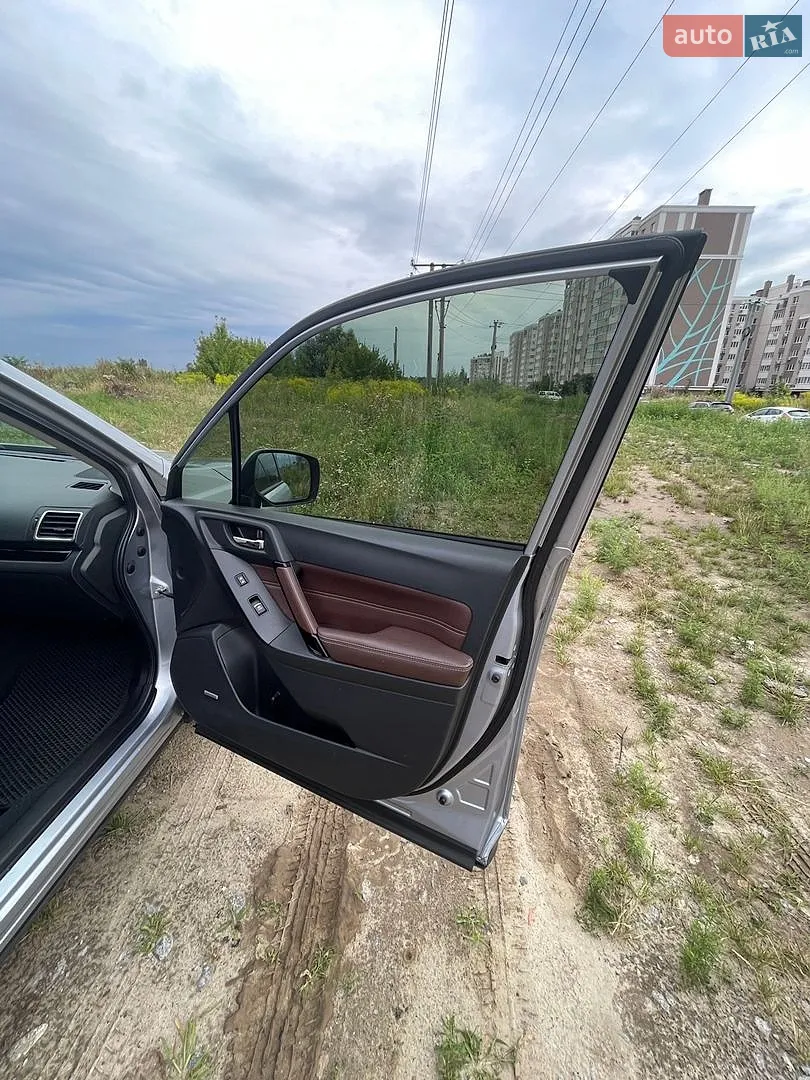 2017 Subaru Forester - мініатюра 31