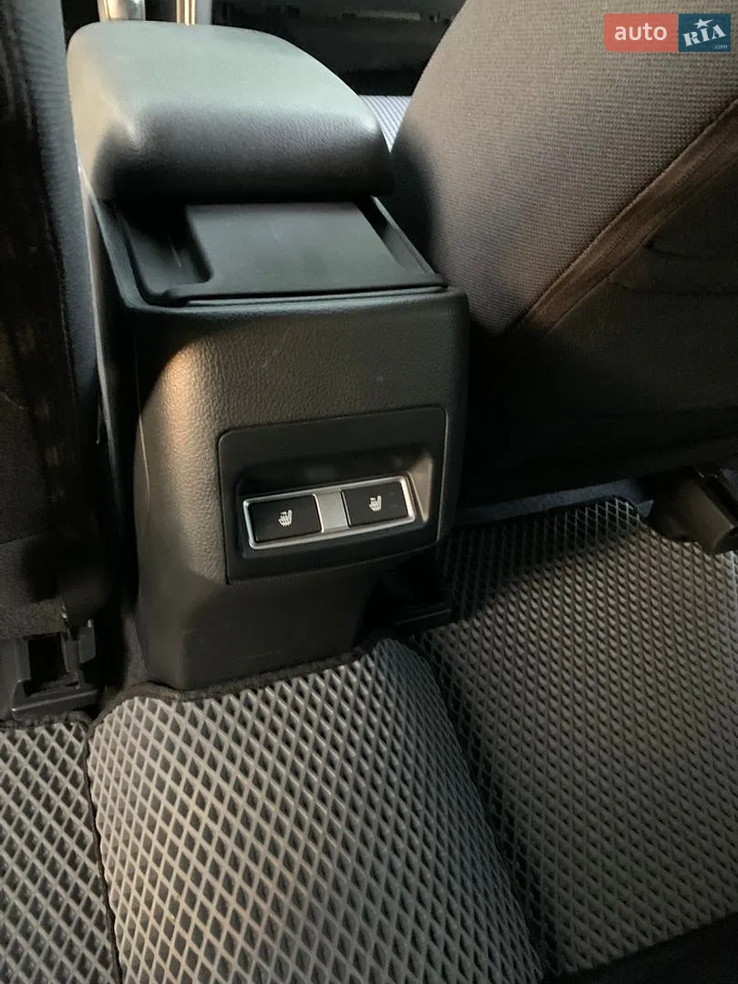 2017 Subaru Forester - мініатюра 33