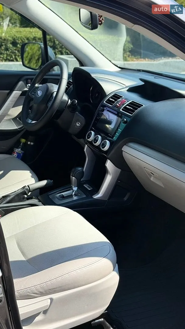 2015 Subaru Forester - мініатюра 14