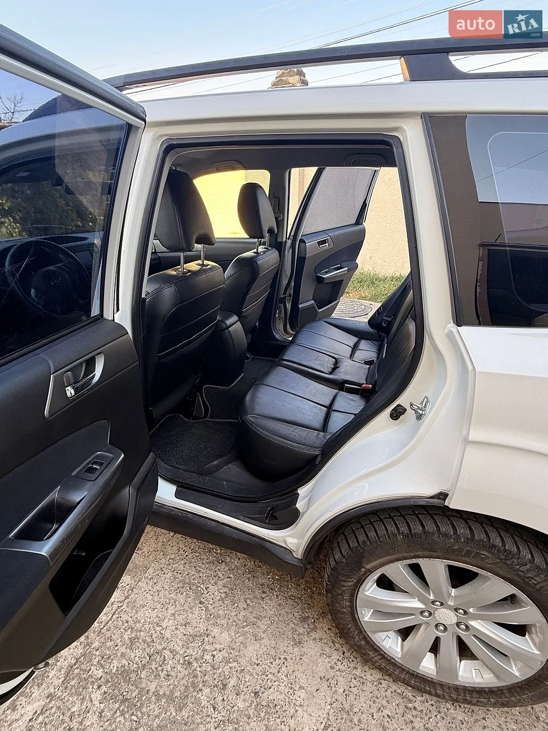 2011 Subaru Forester - мініатюра 7