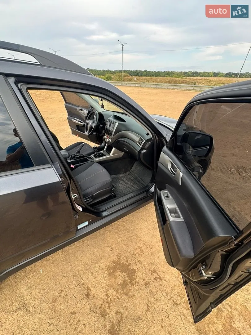 2010 Subaru Forester - мініатюра 19