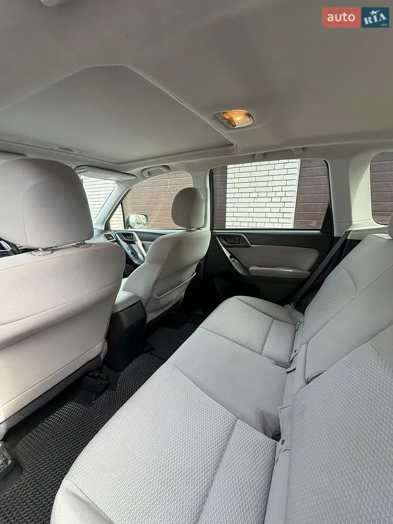 2015 Subaru Forester - мініатюра 13