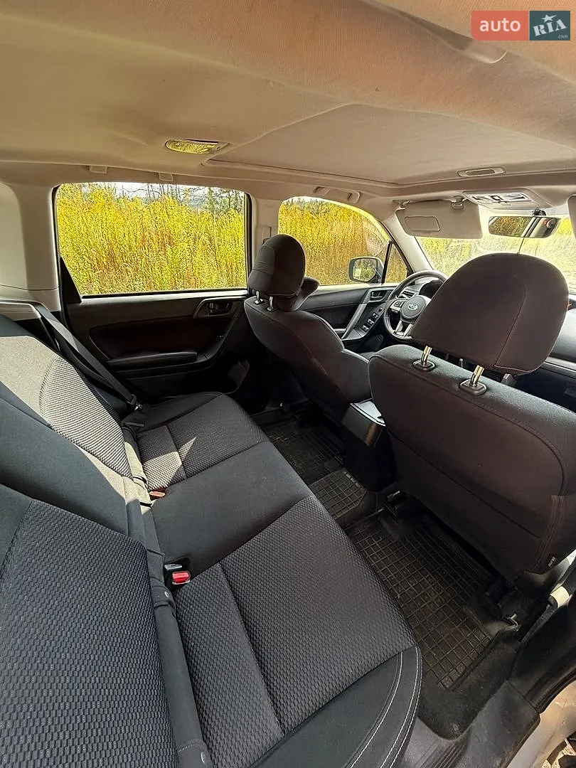 2016 Subaru Forester - мініатюра 10