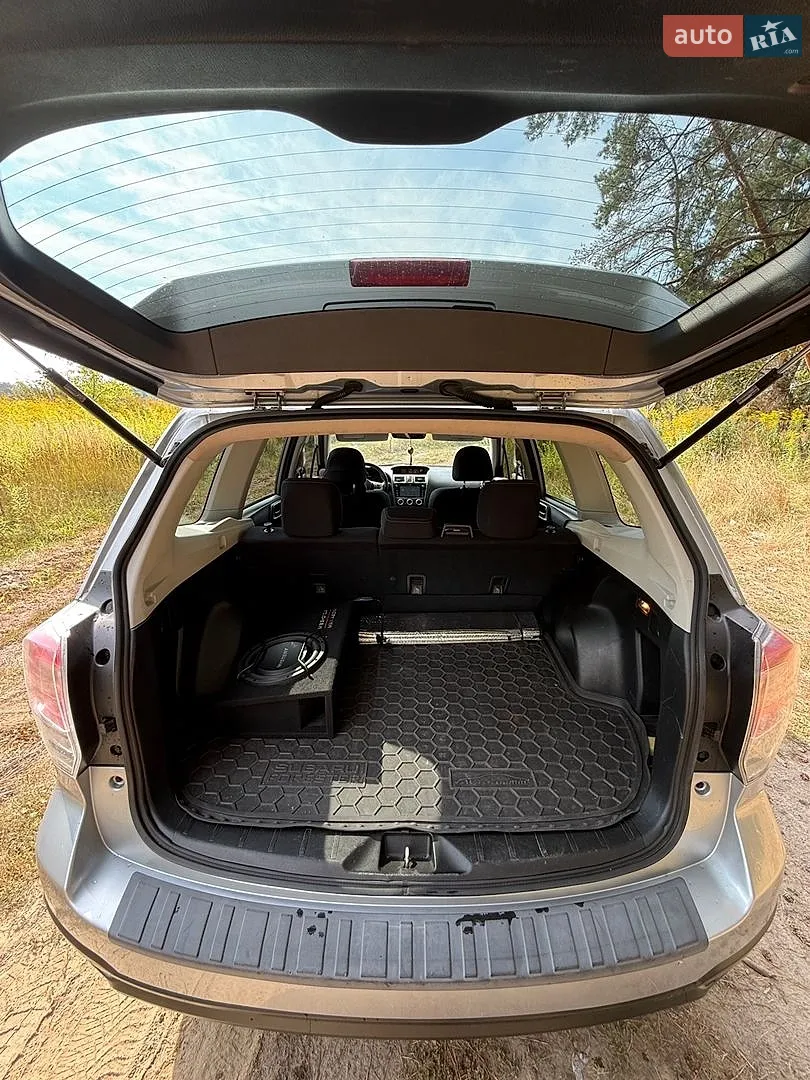 2016 Subaru Forester - мініатюра 9
