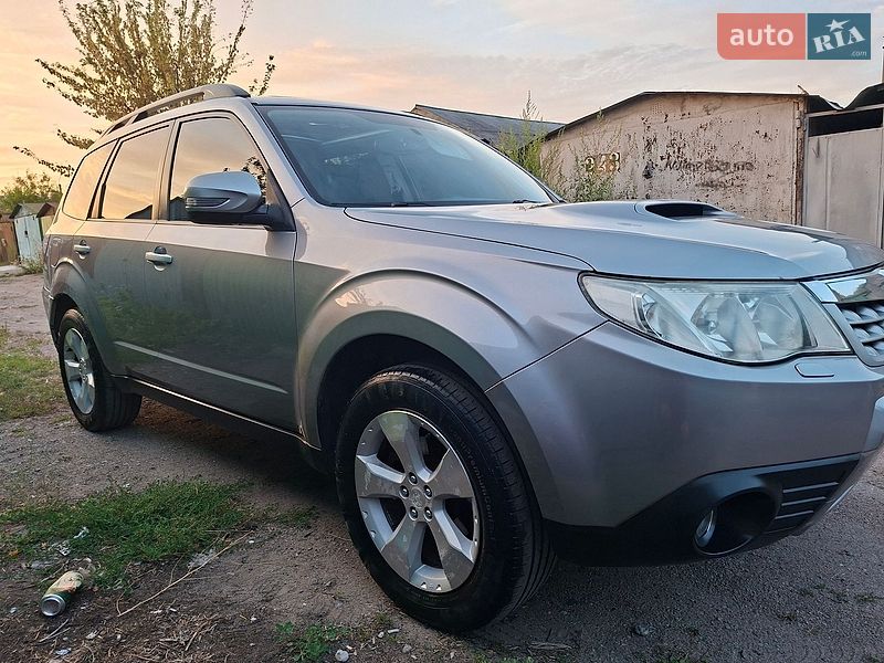 Внедорожник / Кроссовер Subaru Forester 2012 в Киеве