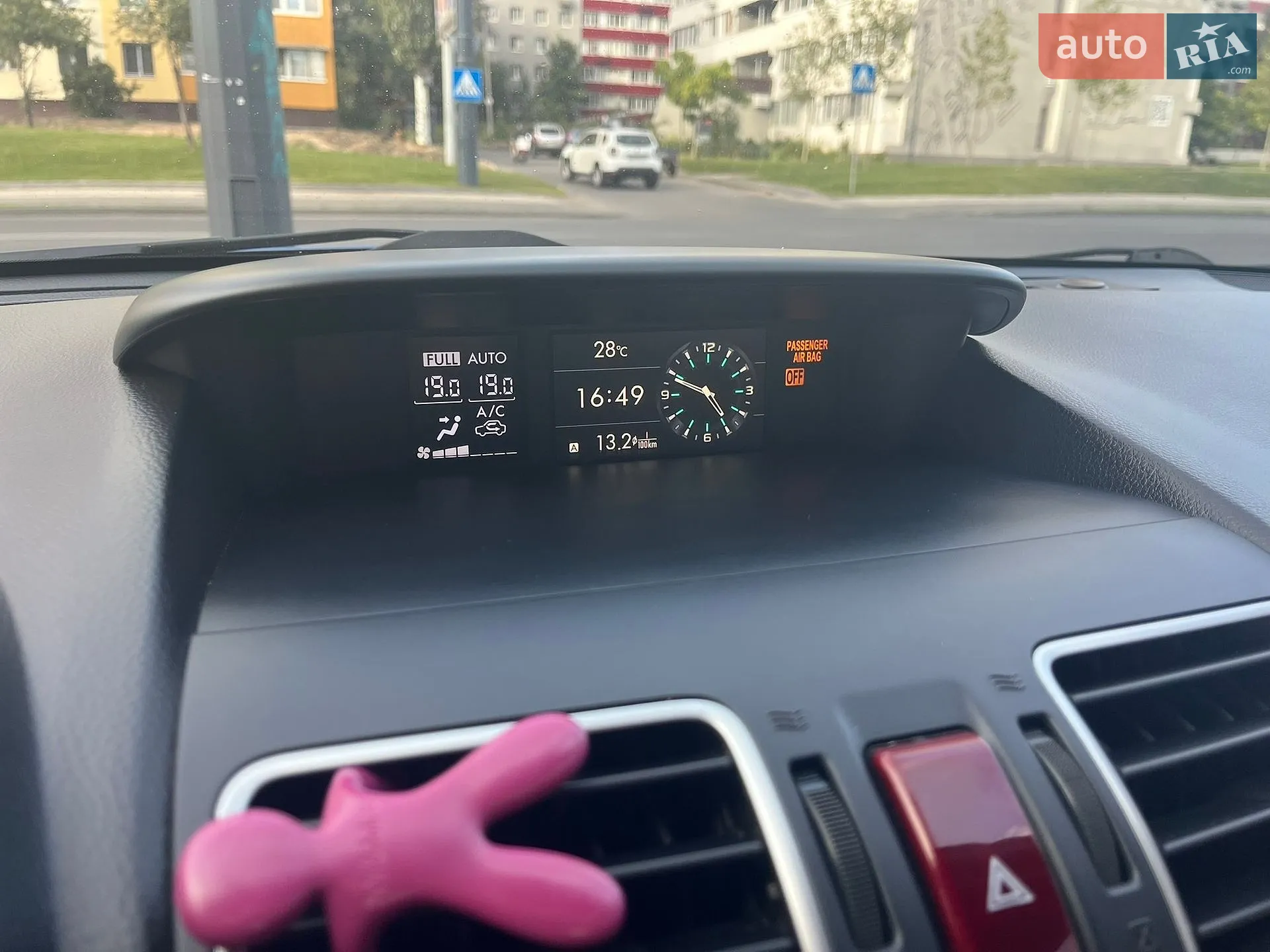 2016 Subaru Forester - мініатюра 16