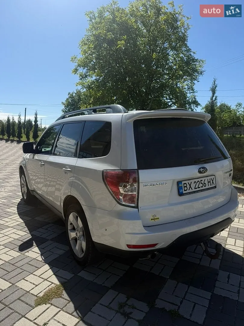 2010 Subaru Forester - мініатюра 16