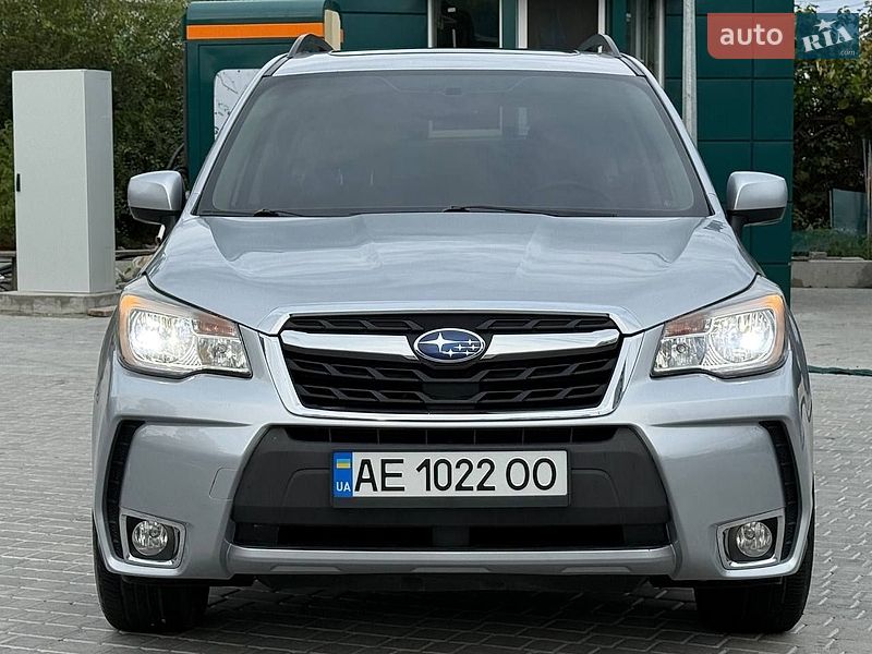 Внедорожник / Кроссовер Subaru Forester 2013 в Днепре