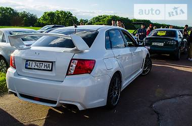 Седан Subaru Impreza WRX STI 2013 в Киеве