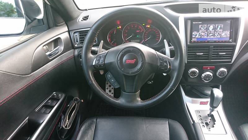 Седан Subaru Impreza WRX STI 2010 в Львове
