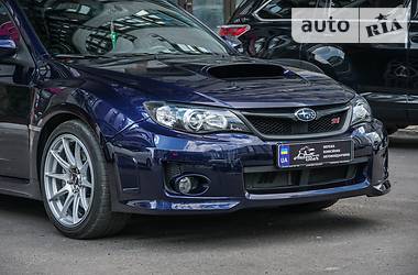 Седан Subaru Impreza WRX STI 2012 в Киеве