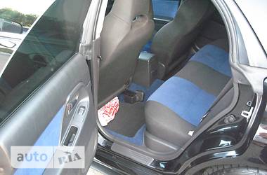 Седан Subaru Impreza 2004 в 