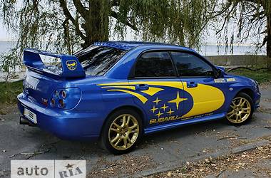 Седан Subaru Impreza 2004 в 