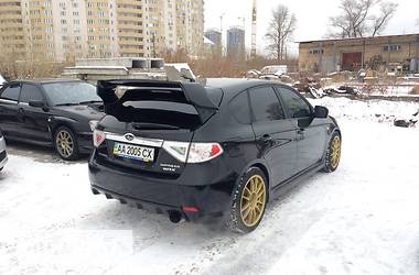 Хэтчбек Subaru Impreza 2008 в 