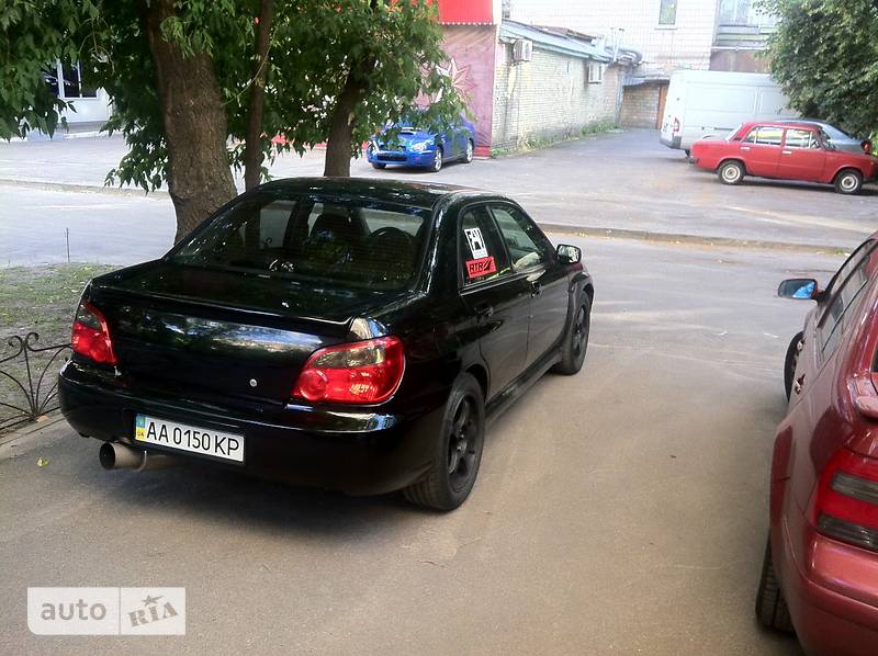 Седан Subaru Impreza 2004 в Киеве