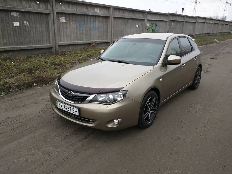 Хэтчбек Subaru Impreza 2008 в 