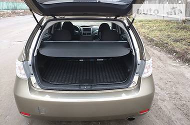 Хэтчбек Subaru Impreza 2008 в 