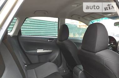 Хэтчбек Subaru Impreza 2008 в 