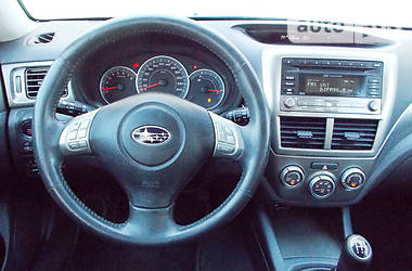 Хэтчбек Subaru Impreza 2007 в Киеве