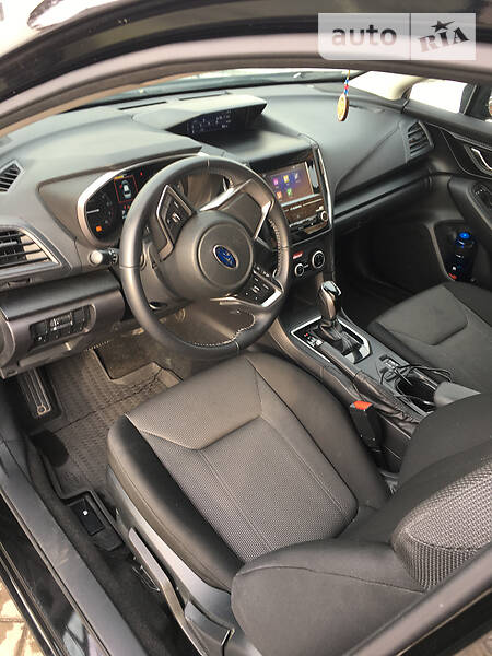 Хетчбек Subaru Impreza 2018 в Чернівцях