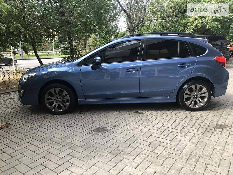 Універсал Subaru Impreza 2016 в Дніпрі