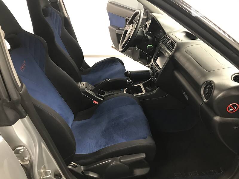Седан Subaru Impreza 2003 в Києві