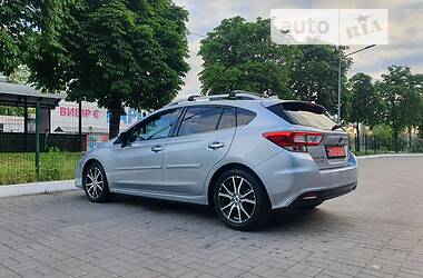 Хэтчбек Subaru Impreza 2017 в Киеве