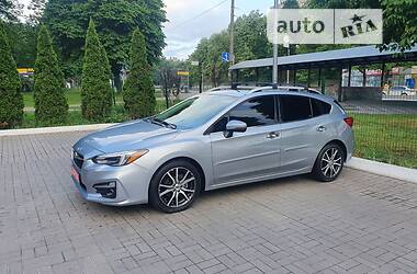 Хэтчбек Subaru Impreza 2017 в Киеве