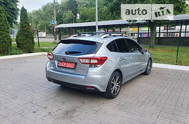 Хэтчбек Subaru Impreza 2017 в Киеве