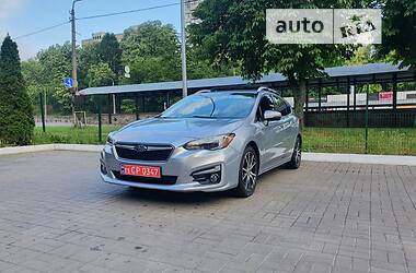 Хэтчбек Subaru Impreza 2017 в Киеве