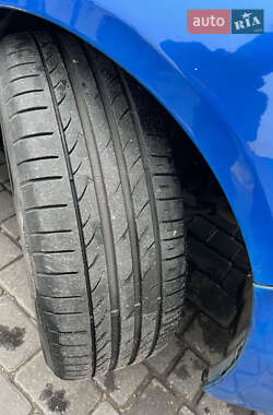 Хэтчбек Subaru Impreza 2008 в 