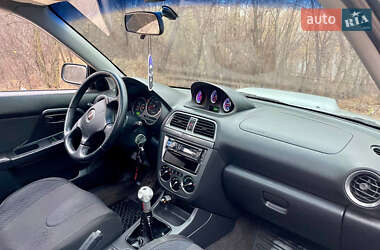 Седан Subaru Impreza 2003 в 