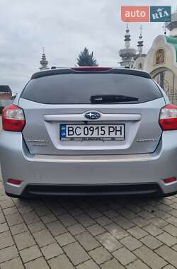 Хэтчбек Subaru Impreza 2012 в 