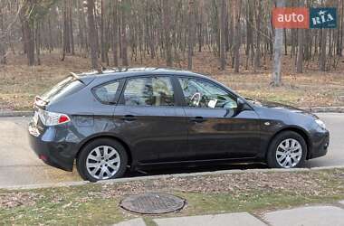 Хэтчбек Subaru Impreza 2008 в 