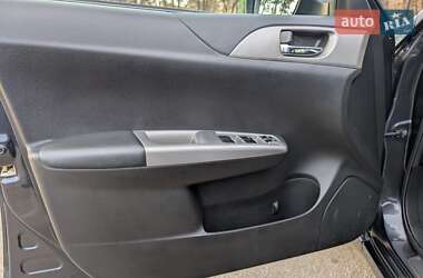 Хэтчбек Subaru Impreza 2008 в 