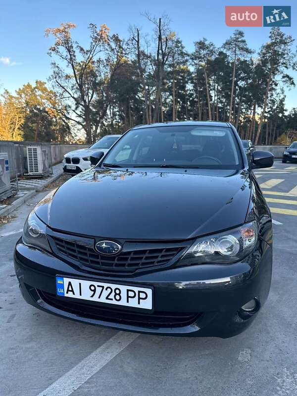 Хэтчбек Subaru Impreza 2010 в Ирпене
