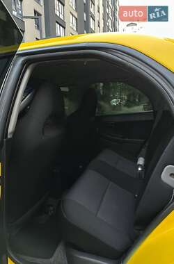 Седан Subaru Impreza 2004 в 