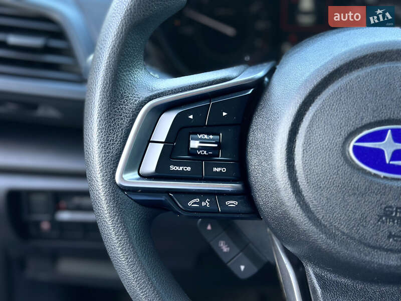 Хетчбек Subaru Impreza 2020 в Дніпрі