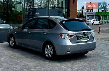 Хэтчбек Subaru Impreza 2008 в 