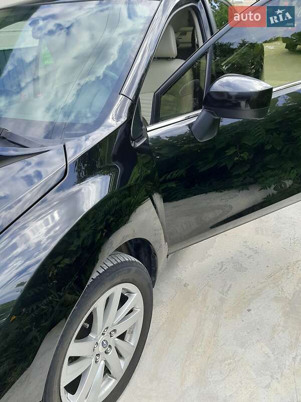 Седан Subaru Impreza 2016 в Ивано-Франковске