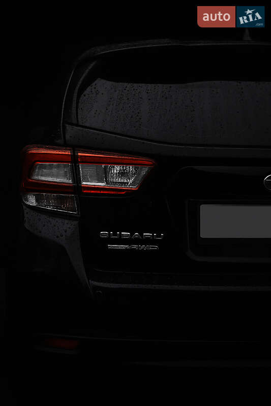 Хэтчбек Subaru Impreza 2017 в 