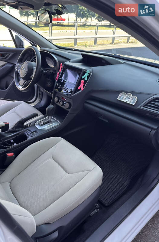 Седан Subaru Impreza 2017 в Києві