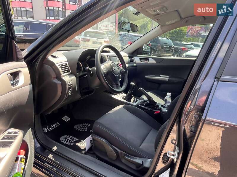 Седан Subaru Impreza 2008 в Чернівцях