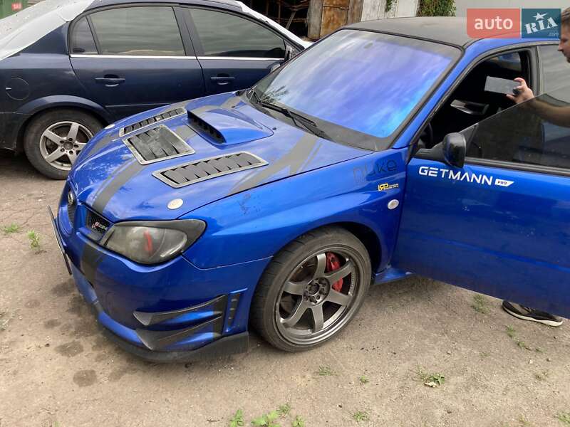 Седан Subaru Impreza 2003 в Киеве