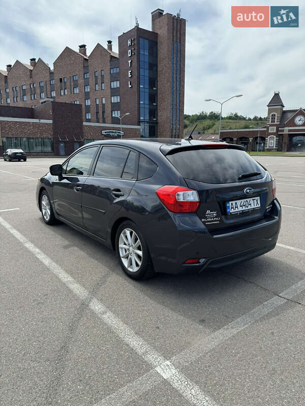 Хэтчбек Subaru Impreza 2014 в Киеве