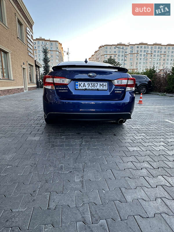 Седан Subaru Impreza 2017 в Киеве