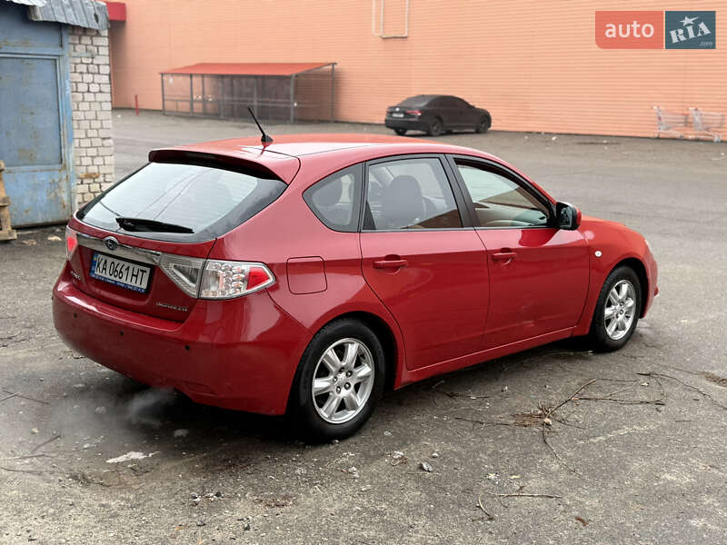 Хэтчбек Subaru Impreza 2008 в Киеве