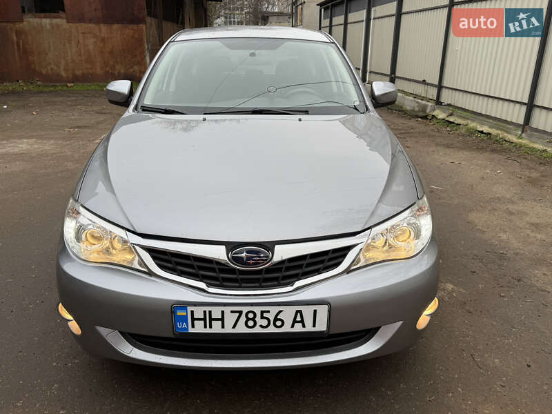 Хэтчбек Subaru Impreza 2008 в Одессе