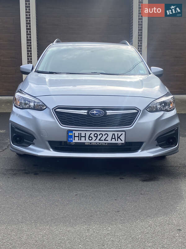 Хэтчбек Subaru Impreza 2017 в Измаиле